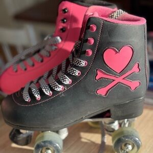 Dolls Kill x tokidoki Roller Skates Black Pink Heart Skull Size 11